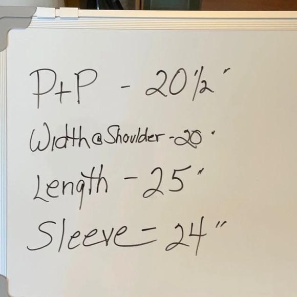 🦋 So Adorable NWOT Drapers and Damon‘s open front jacket w/3D accents 🦋 - Picture 11 of 11